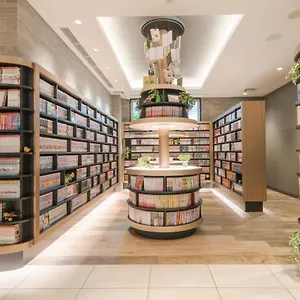 クインテッサホテル大阪心斎橋 Comic&books 3*, 大阪市 日本